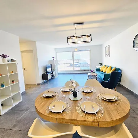 Apartman Urban Serenity 2br Flat With Terrace And Parking *
